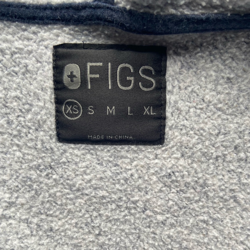 Women’s  extra small hoodie from Figs